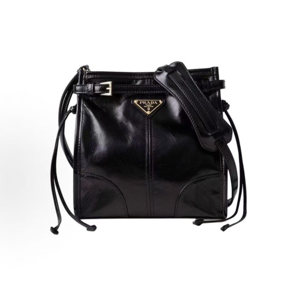 PRADA Bonnie metal hardware accessories enamel-coated triangular logo single-shoulder bag for women in black